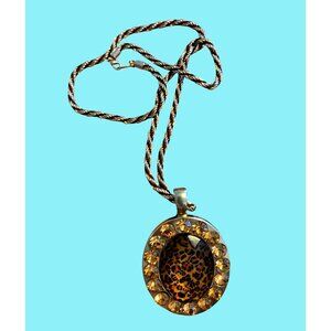 Leopard Print Pendant Necklace - Rhinestone Accents Twisted Chain